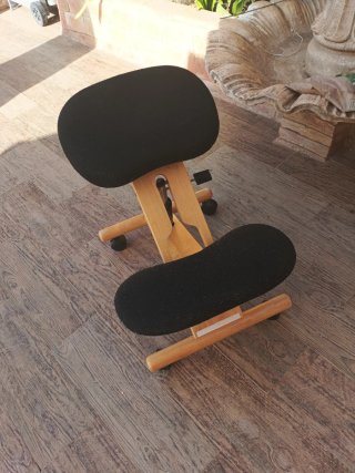 Silla ergonómica japonesa