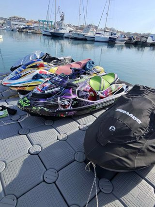 Moto de agua seadoo 130 gtx
