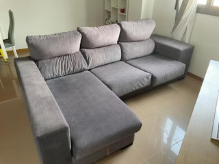 Sofá Chaiselongue gris con arcón 190cm