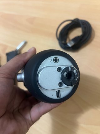 Micrófono Blue Yeti Plata