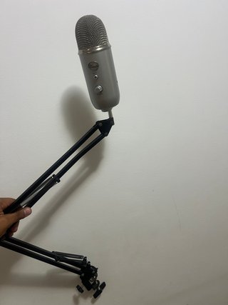 Micrófono Blue Yeti Plata