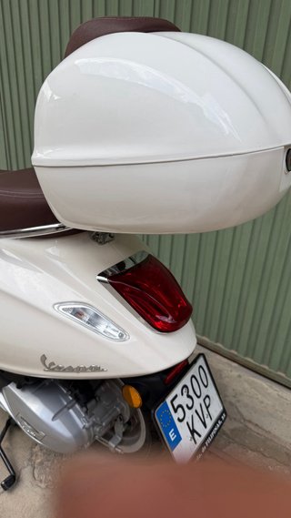 Vespa Primavera 125cc ABS /blanca / 8.000 km