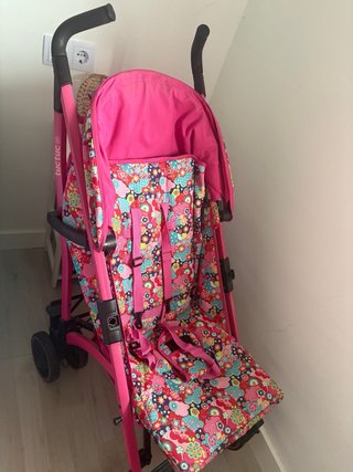 Silla de paseo niña con estampado floral