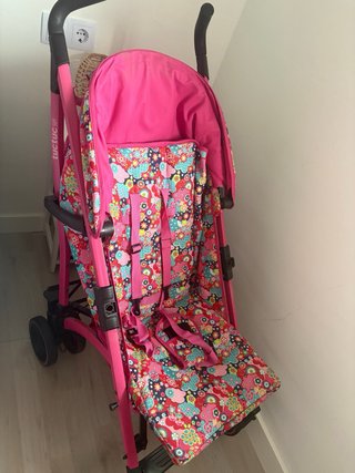Silla de paseo niña con estampado floral