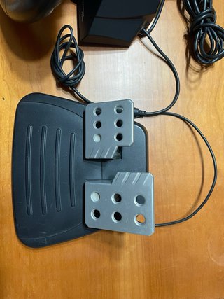 Volante y Pedales PS4/PS5
