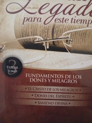 Colección libros Yiye avila, un gran legado
