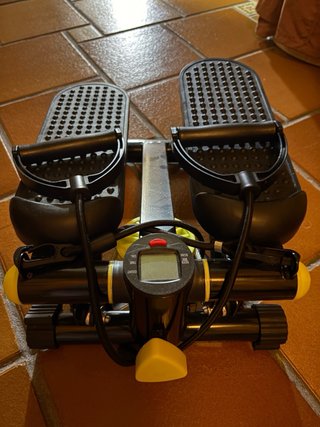 Pedaleadora hidráulica con bandas