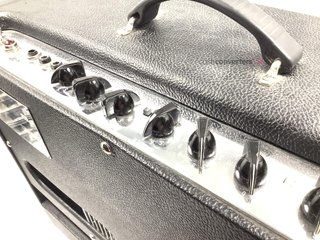 amplificador guitarra fender hot rod deluxe pr 246