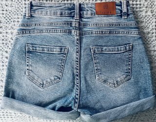 Pantalón corto vaquero niña