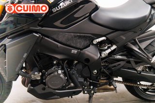 SUZUKI GSX S 1000