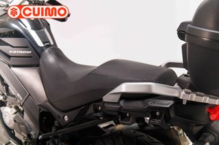 SUZUKI V-STROM 650