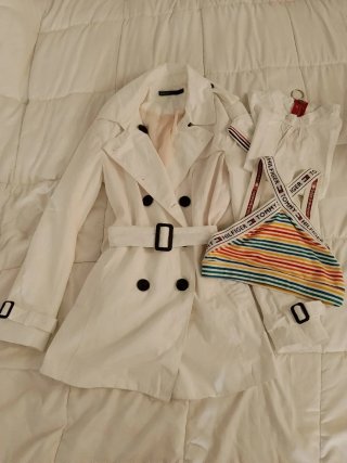 Set di abbigliamento da donna di marca come nuovo