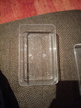 Caja mediana de cristal para guardar cosas