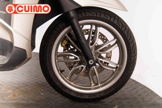 PIAGGIO BEVERLY 400