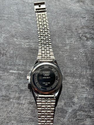 Reloj Casio MTP-B145 Negro/Plateado