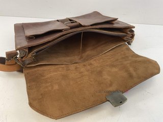 maletin ejecutivo academia cuero