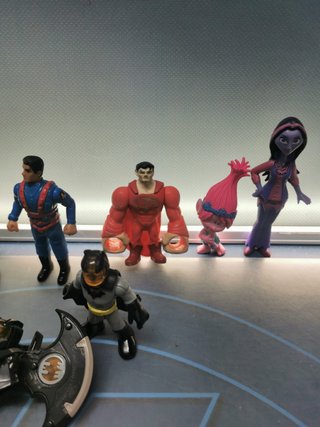 Lote de 15 figuras PVC, moto space quest y mas