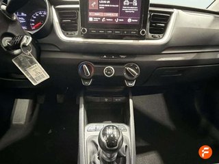 Kia Stonic 1.2 DPi 62kW (84CV) Drive