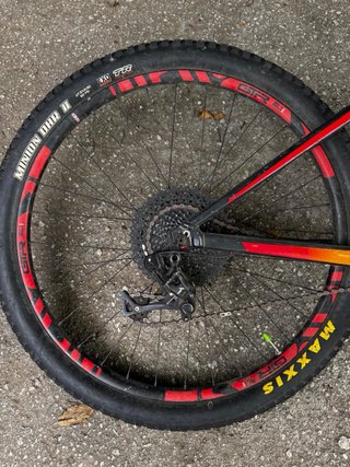 Bicicleta GIANT Enduro 27.5