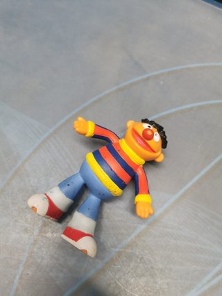 FIGURA de goma, 11 cm. EPI ,BARRIO SESAMO MUPFETS, APPLAUSE