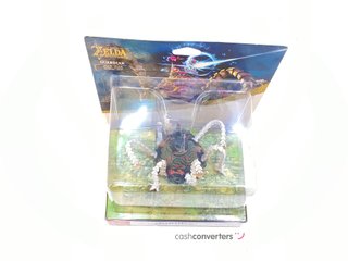 figura accion nintendo guardian - the legend of zelda: breath of the wild