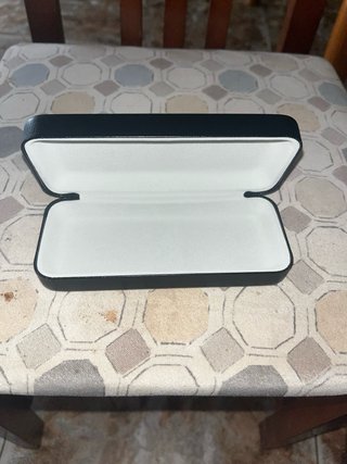 Funda para gafas beige