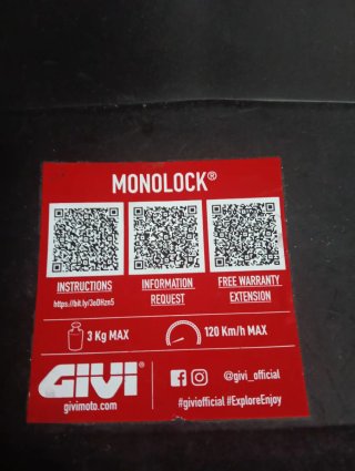 Baúl moto GIVI con base