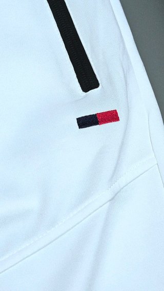 Pantalón corto hombre blanco