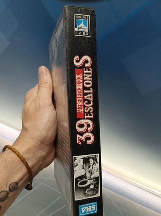VHS - 39 ESCALONES, filmax