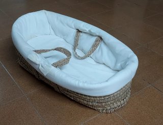Moisés bambú con colchón y vestiduras