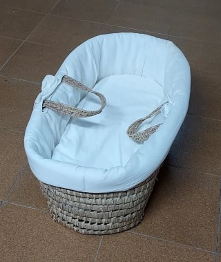 Moisés bambú con colchón y vestiduras