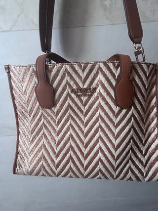 Bolso Guess Beige y Marrón