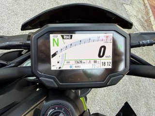 Kawasaki Z900 A2 ABS 2022 – 13.500 km