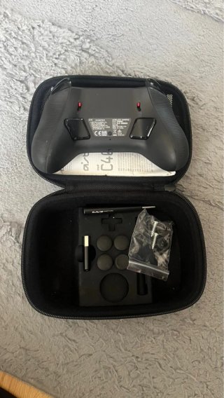 Astro C40 Controller + Estuche y Cable