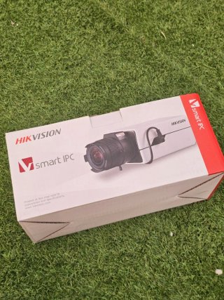 Cámara IP Hikvision Smart IPC 2MP