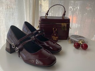 Zapatos y bolso Shein burdeos