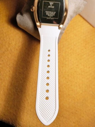 Reloj GUESS Phoenix nuevo, correa de caucho