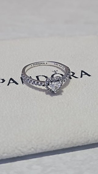 Anillo Pandora