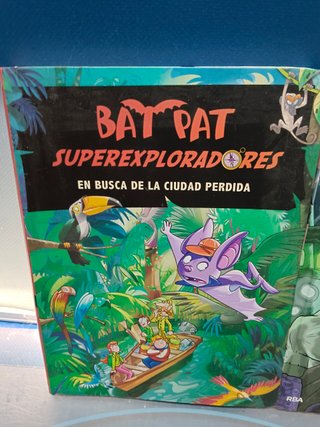 Tres cuentos infantiles, libros, Gerónimo Stilton Robin hood, Frankenstein, superexploradores bad pat