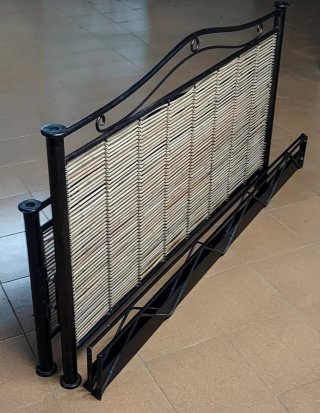 Cama Hierro Forjado y Bambú Diseño