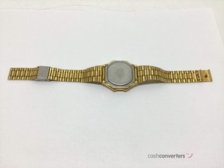 relojes digitales casio a168we