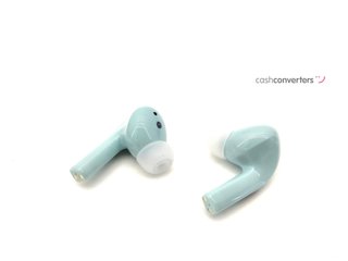 in-ear earfree hr2