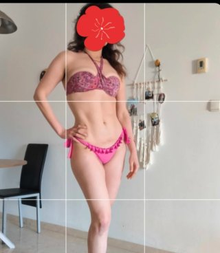 Bikini rosa con volantes