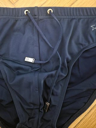 Slip mare blu Giorgio Armani con firma stampata