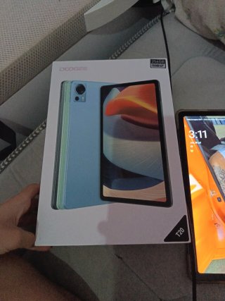 Tablet Doguee T20 Negra y Dorada