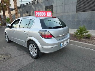 Opel Astra 2009