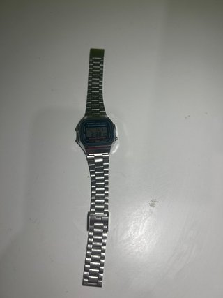Reloj Casio Plateado