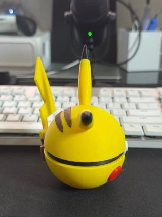 Pokébola Pikachu 3D Coleccionable