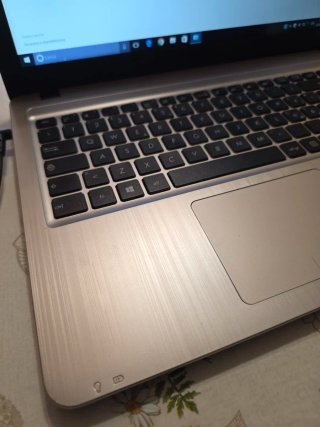Laptop Windows 10 Home Intel Celeron