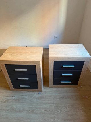 Mesitas de noche madera y gris Las 2 en 50€